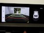 Kia EV6 Plus 77.4 kWh | Voorstoelen Verwarmd/Gekoeld | Trekhaak | Achterbank Verwarmd | Warmtepomp | Adaptieve Cruise Control | Sfeerverlichting | Apple Carplay/Android Auto | Kunstlederen Bekleding |