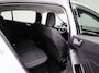 Ford Focus 1.0 EcoBoost Hybrid Titanium | Parkeersensor voor/achter | Navigatie full map | Apple CarPlay/Android Auto | Airco automatisch | Cruise control | Extra getint glas | Lichtmetalen velgen |