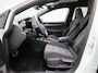 Volkswagen Golf 1.5 eHybrid GTE 272 PK| Origineel Nederlands | 1e Eigenaar | Panoramadak | Trekhaak | 360 Camera | Stoelverwarming | Stuurwielverwarming | Navigatie