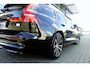Volvo V60 2.0 T6 Plug-in hybrid AWD Plus Dark Long Range WINTER PACK, MEMORY 2X, CRUISE, CLIMA, NAVI, CAMERA, PDC V&A, APPLE CARPLAY/ANDROID AUTO, KEYLESS, HARMAN/KARDON, ELEKT. ACHTERKLEP, ELEKT. STOELEN, VOORRUITVERWARMING, 49.923KM