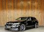 BMW 5-Serie Touring 550e xDrive 490PK M-Sport | BOWER AND WILKINS | 4 WIELBESTURING | PANO | HEAD-UP | STOELVENTILATIE |