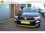 Volkswagen T-Roc 1.0 TSI STYLE BUSINESS ORIGINEEL NEDERLANDS ADAPTIEVE CRUISE ELECTR.KLEP DIGITALE COCKPIT NAVI ANDROID/APPLECARPLAY AFN.TREKHAAK CLIMA BLUETOOTH PDC V+A 17INCH ENZ...