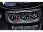 Opel Corsa 1.4 Edition | automaat | dealer onderhouden | Stuur /- en stoelverwarming |