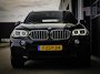 BMW X5 40D xDrive M-Sport | HUD | COMFORTZETELS | PANO | LED | CARBONSCHWARZ METTALIC | TREKHAAK | MEMORY