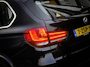 BMW X5 40D xDrive M-Sport | HUD | COMFORTZETELS | PANO | LED | CARBONSCHWARZ METTALIC | TREKHAAK | MEMORY