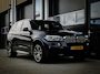 BMW X5 40D xDrive M-Sport | HUD | COMFORTZETELS | PANO | LED | CARBONSCHWARZ METTALIC | TREKHAAK | MEMORY