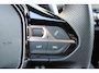 Peugeot 3008 1.6 HYbrid 225 GT | Elektrisch verstelbare stoel | Focal | Navigatie | Camera voor + achter | Alcantara |