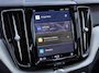 Volvo XC60 2.0 T6 Plug-in hybrid AWD Plus Dark | Incl. 12 maanden Garantie | SoH 96% | Panorama dak | Keyless entry/start | Achteruitrijcamera | Elektrische kofferbakklep | Memory stand stoelen | Adaptive cruise | Apple CarPlay/Android Auto | Climate controle | Draadloze telefoonlader | Lederen bekleding |