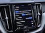 Volvo XC60 2.0 T6 Plug-in hybrid AWD Plus Dark | Incl. 12 maanden Garantie | SoH 96% | Panorama dak | Keyless entry/start | Achteruitrijcamera | Elektrische kofferbakklep | Memory stand stoelen | Adaptive cruise | Apple CarPlay/Android Auto | Climate controle | Draadloze telefoonlader | Lederen bekleding |