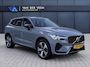 Volvo XC60 2.0 T6 Plug-in hybrid AWD Plus Dark | Incl. 12 maanden Garantie | SoH 96% | Panorama dak | Keyless entry/start | Achteruitrijcamera | Elektrische kofferbakklep | Memory stand stoelen | Adaptive cruise | Apple CarPlay/Android Auto | Climate controle | Draadloze telefoonlader | Lederen bekleding |