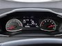 Peugeot 208 1.2 PureTech Active Unieke matgroene wrap | Zwarte 17" LM velgen | Apple CarPlay | Cruise Control | Lane Assist | DAB YP