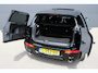 MINI Clubman 2.0 JCW 306pk ALL4 Thunder Pack | Automaat | Navigatie | Panorama/schuifdak | H&K | Verlaagd | Camera | Stoelverwarming |