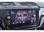 Volkswagen Touran 1.5 TSI Highline Business R 7p | Trekhaak | Panoramadak | Stoelverwarming | LED | Camera |