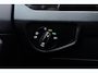 Volkswagen Touran 1.5 TSI Highline Business R 7p | Trekhaak | Panoramadak | Stoelverwarming | LED | Camera |