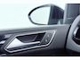 Volkswagen Touran 1.5 TSI Highline Business R 7p | Trekhaak | Panoramadak | Stoelverwarming | LED | Camera |