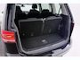 Volkswagen Touran 1.5 TSI Highline Business R 7p | Trekhaak | Panoramadak | Stoelverwarming | LED | Camera |