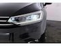Volkswagen Touran 1.5 TSI Highline Business R 7p | Trekhaak | Panoramadak | Stoelverwarming | LED | Camera |
