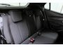 Peugeot e-2008 EV Business 54 kWh 3-Fase l Camera l Cruise Control l Climate Control l Apple Carplay & Android Auto l DAB l Navigatie Full-map l LED l PDC