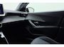 Peugeot e-2008 EV Business 54 kWh 3-Fase l Camera l Cruise Control l Climate Control l Apple Carplay & Android Auto l DAB l Navigatie Full-map l LED l PDC