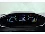 Peugeot e-2008 EV Business 54 kWh 3-Fase l Camera l Cruise Control l Climate Control l Apple Carplay & Android Auto l DAB l Navigatie Full-map l LED l PDC