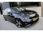 BMW 3-Serie 320e M-Sport High Executive | LASER | CARPLAY | LEER | STOELVERWARMING