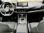 Nissan Qashqai 1.3 MHEV Tekna / Trekhaak/ Panoramadak / All Season Banden / Navigatie / Elektrische Kofferbak / Adaptief Cruise Control / Climate Control / 360 Graden Camera /