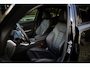 BMW 3-Serie 320i M-Sport , Sfeerverlichting, Shadow Line, Stoelverwarming