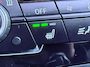 BMW 2-Serie Active Tourer 220d xDrive Sport Pano Trekhaak HUD Memory Voll.Onderhouden!