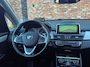 BMW 2-Serie Active Tourer 220d xDrive Sport Pano Trekhaak HUD Memory Voll.Onderhouden!