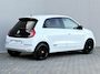 Renault Twingo Z.E. R80 E-Tech Série Limitée Urban Night 22 kWh / SOH 95,52% / Dealer onderhouden / Navigatie / Camera / Apple Carplay & Android Auto / Stoelverwarming / 16" LM wielen / PDC Achter /