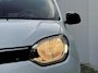 Renault Twingo Z.E. R80 E-Tech Série Limitée Urban Night 22 kWh / SOH 95,52% / Dealer onderhouden / Navigatie / Camera / Apple Carplay & Android Auto / Stoelverwarming / 16" LM wielen / PDC Achter /