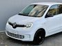 Renault Twingo Z.E. R80 E-Tech Série Limitée Urban Night 22 kWh / SOH 95,52% / Dealer onderhouden / Navigatie / Camera / Apple Carplay & Android Auto / Stoelverwarming / 16" LM wielen / PDC Achter /