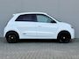 Renault Twingo Z.E. R80 E-Tech Série Limitée Urban Night 22 kWh / SOH 95,52% / Dealer onderhouden / Navigatie / Camera / Apple Carplay & Android Auto / Stoelverwarming / 16" LM wielen / PDC Achter /