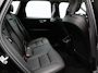 Volvo XC60 2.0 B5 Momentum Exclusive / Panoramadak / Head-up Display / Harman Kardon / 360 Camera / Leder / Adaptive Cruise / Stoel+Stuurverwarming /