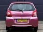 Suzuki Alto 1.0 Comfort Plus - APK TM 09-11-2027 - 2E EIGENAAR - ROZE METALLIC - AIRCO - EL. RAMEN - CPV - RADIO/CD - BLUETOOTH - STUURBEKRACHTIGING - AIRBAGS - NAP - NL AUTO -