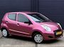 Suzuki Alto 1.0 Comfort Plus - APK TM 09-11-2027 - 2E EIGENAAR - ROZE METALLIC - AIRCO - EL. RAMEN - CPV - RADIO/CD - BLUETOOTH - STUURBEKRACHTIGING - AIRBAGS - NAP - NL AUTO -