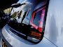Volkswagen e-Up! Style | Achteruitrijcamera | Climate Control | Stoelverwarming | Parkeersensoren Achter | Metallic Lak | Lichtmetalen Velgen | Getint Glas |