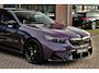 BMW M5 5-serie Touring | Daytona-Violett | Ceramic | 22"Korbach | Akrapovic | Pano | Trekhaak | DA+