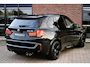BMW X5 M 4.4 Black Fire 1/500 Pano B&O 2xTV 360 HUD Standk Carplay Trekh