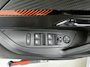 Peugeot 2008 1.2 130pk Active Pack Automaat | Apple Carplay/Android Auto | Climate Control | Cruise Control | 16"LMV | DAB+ | LED | IsoFix |