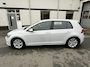Volkswagen Golf 1.5 TSI Comfortline Automatische airco, licht metalen velgen, navigatie, cruise controle, automaat, parkeersensoren, enz,