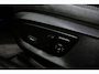 BMW 5-Serie 530e xDrive M Sport / M sport Bodykit / Elektr. verstelbare voorstoelen / 20'' LMV / Stoelverwarming / Ambienteverlichting / Full LED / Apple Carplay - Android Auto / Achteruitrijcamera / Sport stoelen / Dodehoek detectie / Lederen bekleding / Grootlichtassistent / Shadow Line / HiFi Audio