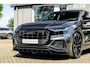 Audi Q8 55 TFSI e quattro Pro Line Plus Rood stiksel 22" Pano SQ8 look