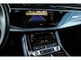 Audi Q8 55 TFSI e quattro Pro Line Plus Rood stiksel 22" Pano SQ8 look