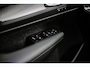 Volvo EX40 Volvo EX40 Single Motor Extended Range Ultra Black Edition Europa | Harman Kardon audio | 20" | Schuif-/kanteldak | Getint Glas | Elektrische stoelverstelling | Nubuck bekleding | Adaptive Cruise Control | Dodehoekdetectie |