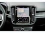 Volvo EX40 Volvo EX40 Single Motor Extended Range Ultra Black Edition Europa | Harman Kardon audio | 20" | Schuif-/kanteldak | Getint Glas | Elektrische stoelverstelling | Nubuck bekleding | Adaptive Cruise Control | Dodehoekdetectie |