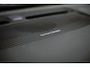 Volvo EX40 Volvo EX40 Single Motor Extended Range Ultra Black Edition Europa | Harman Kardon audio | 20" | Schuif-/kanteldak | Getint Glas | Elektrische stoelverstelling | Nubuck bekleding | Adaptive Cruise Control | Dodehoekdetectie |