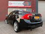 Volvo S60 2.0 T5 Kinetic / AUT / Navi / PDC / Clima / LM