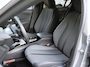 Peugeot 208 1.2 Hybrid 110 e-DCS6 Allure | Navigatie | Camera | Apple Carplay en Android Auto | Dodehoek detectie
