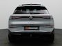 Volkswagen T-Roc 1.5 eTsi R-Line First Edition 150PK DSG Pano-Schuifdak, Trekhaak, Black Style, 20" LM Velgen, Keyless, Side Asisst, Matrix LED-Verlichting, Achteruitrijcamera